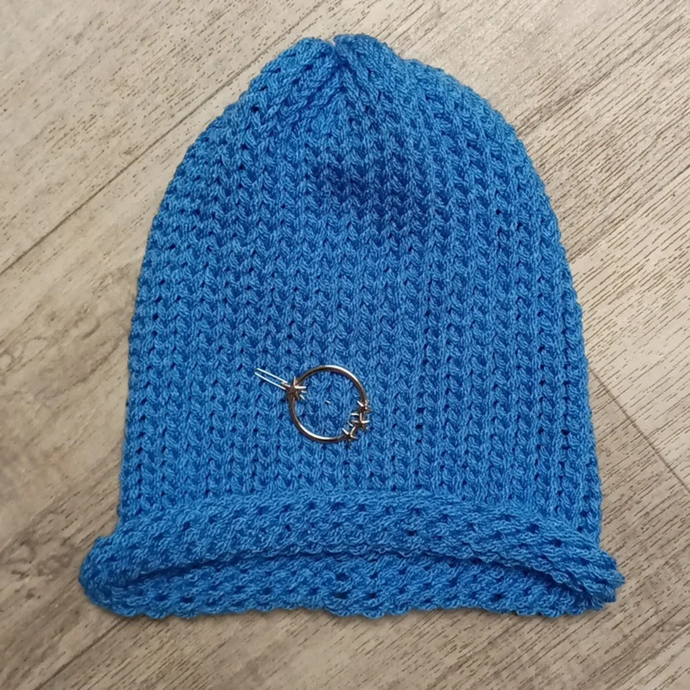 Handmade Loom knit hat Weave Adult size Blue white Silver star charm Har clip